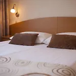 Hotell Aramis *