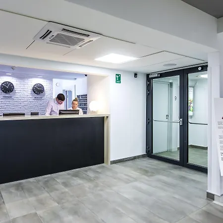 Aramis Hotel Varsovia
