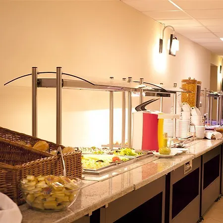 Aramis Otel Varşova