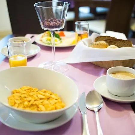 Otel Aramis Varşova