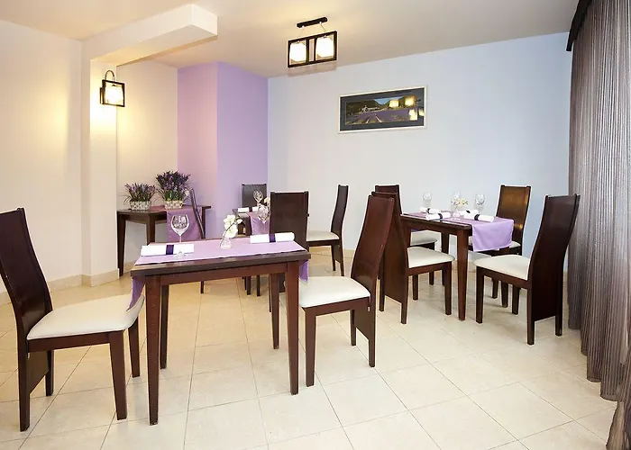 Aramis Hotel Varsovia